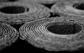 Felling bitumen roof disadvantages